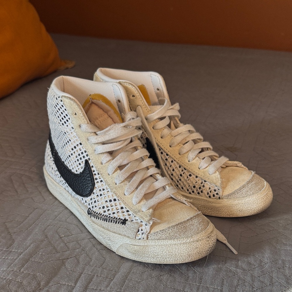 Nike High-Top Sneakers in Black and Cream